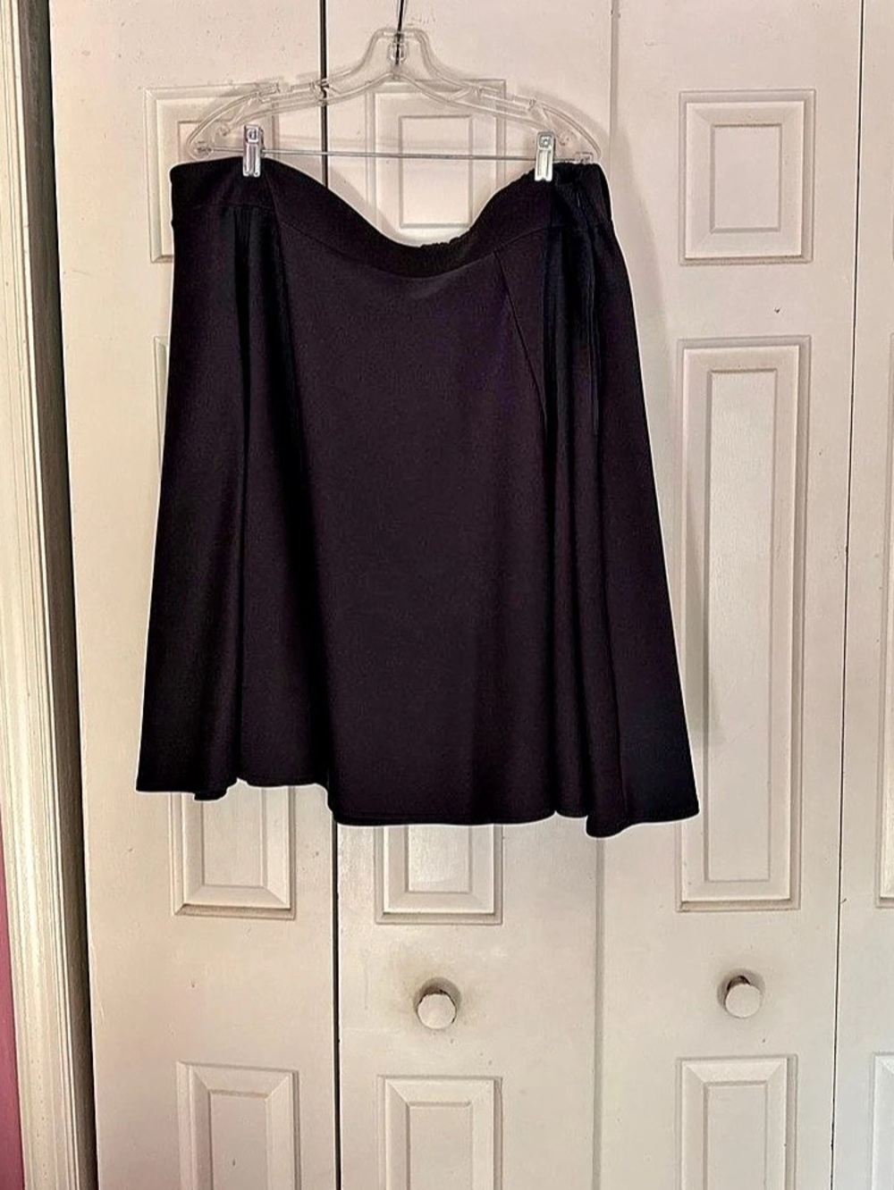 Ashley Nell Tipton Boutique A-Line Skirt in Black With Pockets Size 2X Like New